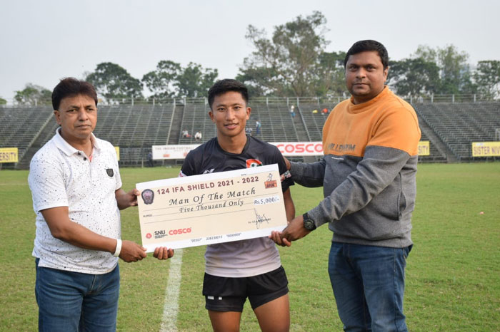 QRF-1: 08.12.21 :MOHAMMEDAN SC <b> <font color=red> 0-1 </b></font> REAL KASHMIR : kolkatafootball.com