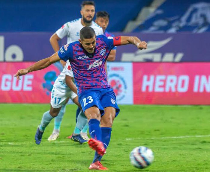 
MATCH-99 : 21.02.2022 : BENGALURU FC <b><font color=red> 2-1 </b></font> ODISHA FC : kolkatafootball.com