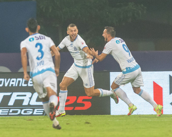 26/11/2021 : FC GOA  - (<b> <font color=red> 1-3  </b></font>) - JAMSHEDPUR FC  : kolkatafootball.com