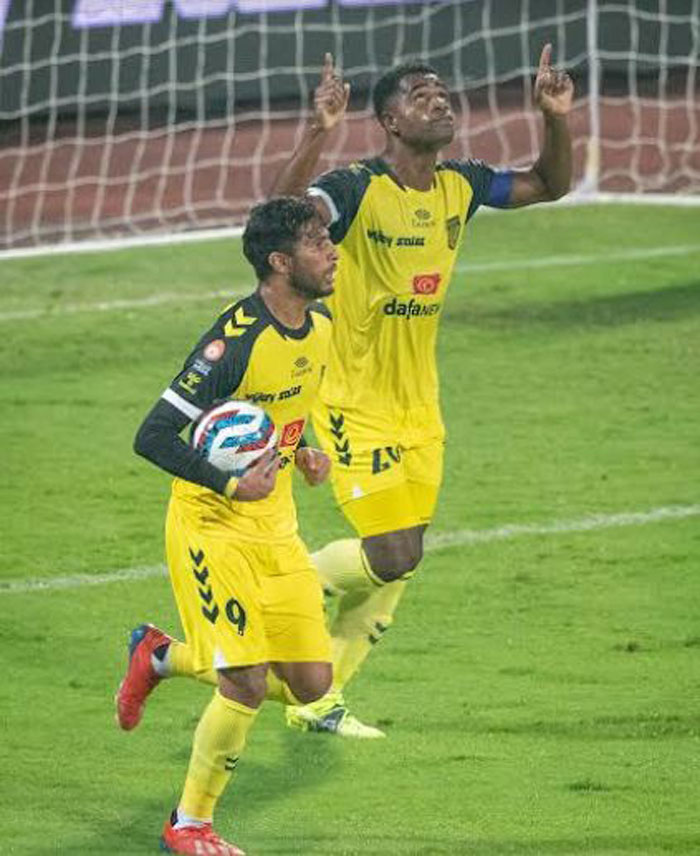 
MATCH-39 : 23.12.21 : HYDERABAD FC <b> <font color=red> 1-1 </b></font> SC EAST BENGAL : kolkatafootball.com