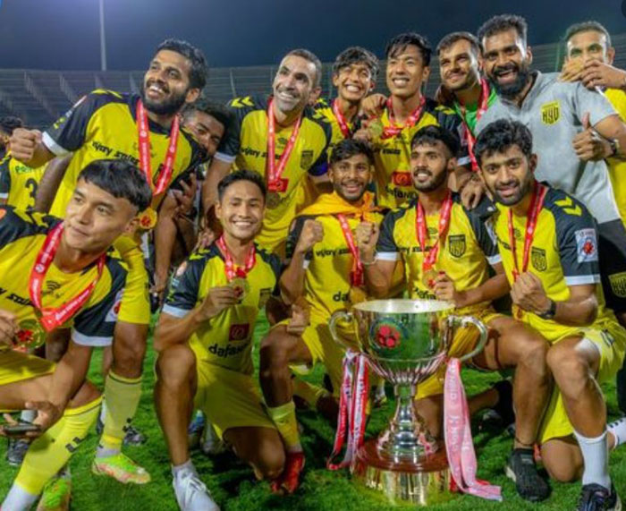 
<b>FINAL:</b>20/03/2022: KERALA BLASTERS-<b><font color=red> 1-1, (1-3 - pen) </b></font>-HYDERABAD FC : kolkatafootball.com