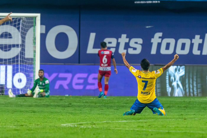 
15.03.2022 : SF-1 - 2nd Leg : KERALA BLASTERS FC  <b><font color=red> 1-1 </b></font> JAMSHEDPUR FC : kolkatafootball.com