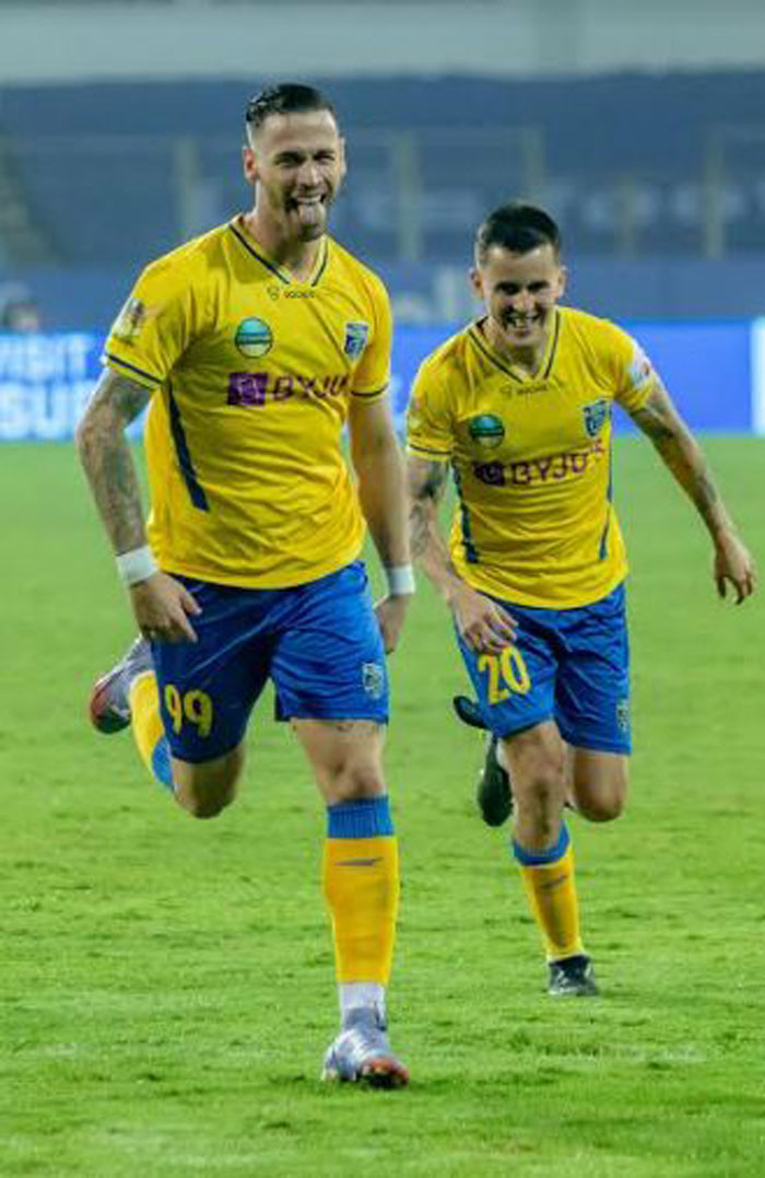 
MATCH-35 : 19.12.21 : MUMBAI CITY FC <b> <font color=red> 0-3  </b></font> KERALA BLASTERS FC  : kolkatafootball.com