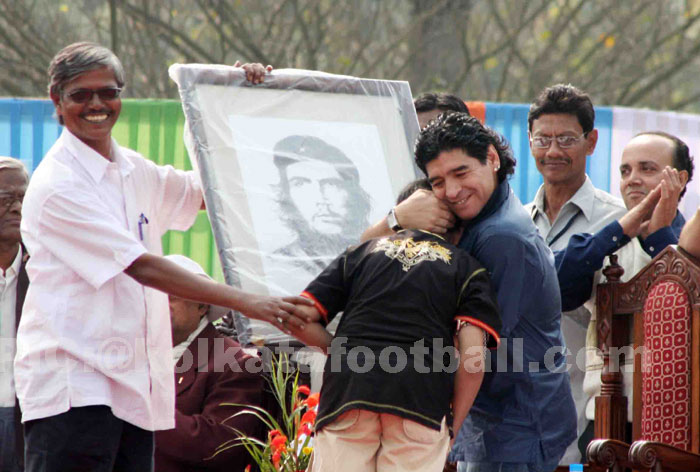 Maradona in Kolkata 2008: kolkatafootball.com