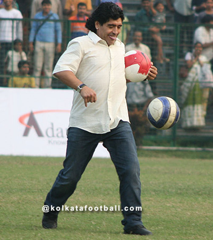 Maradona in Kolkata 2008: kolkatafootball.com