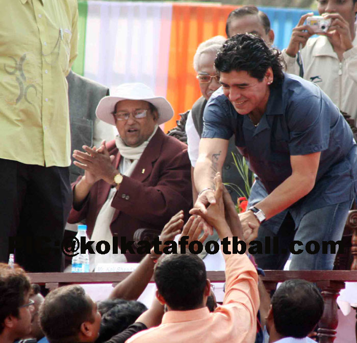 Maradona in Kolkata 2008: kolkatafootball.com