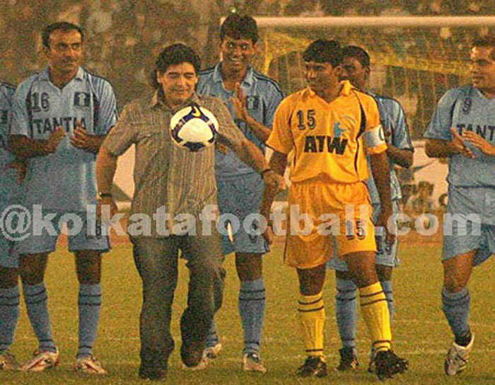 Maradona in Kolkata 2008: kolkatafootball.com