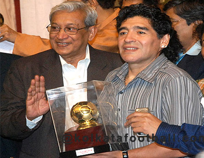 Maradona in Kolkata 2008: kolkatafootball.com